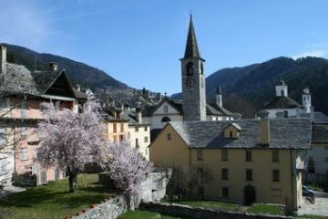Angoli e Particolari del Centro - Panorama primaverile